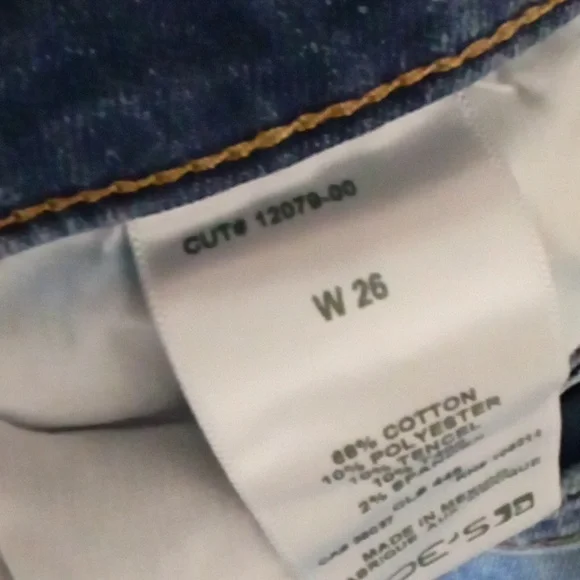 Joe's Jeans Light Blue Skinny Jeans - Picture 3 of 4